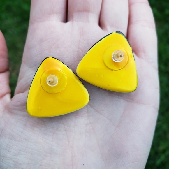 Vintage 80's Tiger Stripe Artsy Triangle Earrings - Picture 3 of 5